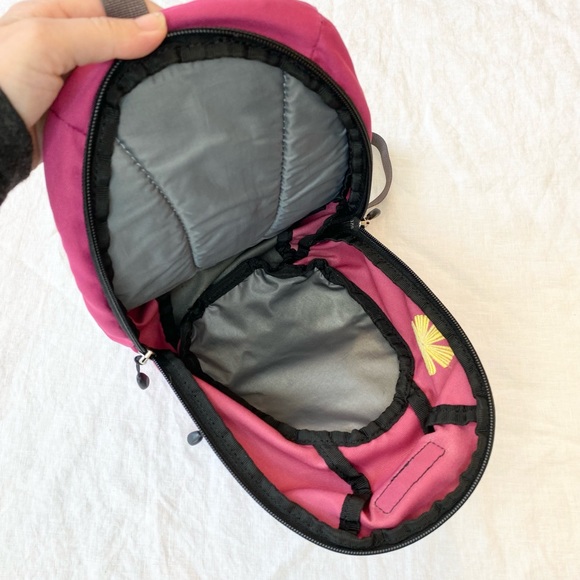 ✨Host Pick✨ REI Children’s Backpack - Picture 10 of 11